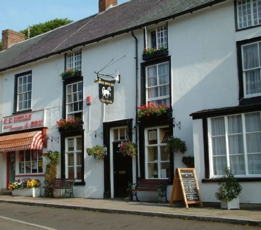 White Horse Inn Clun