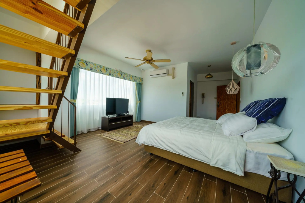 2 Bedrooms Duplex Suite