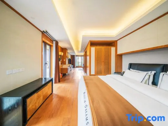 Premier Suite