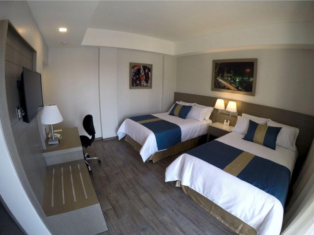 Hotel Mansur by null