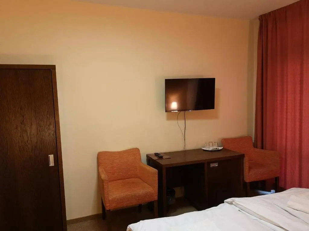 Garni Hotel Cosmopolitan - Chambres