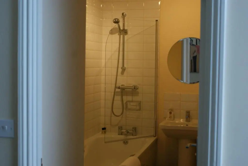 10 to12 Folkestone Bed  Breakfast - Chambres