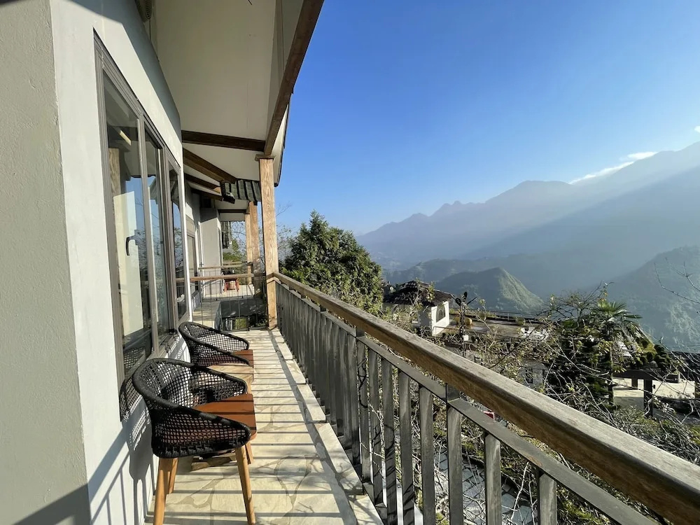 Sapa CatCat Hills Resort