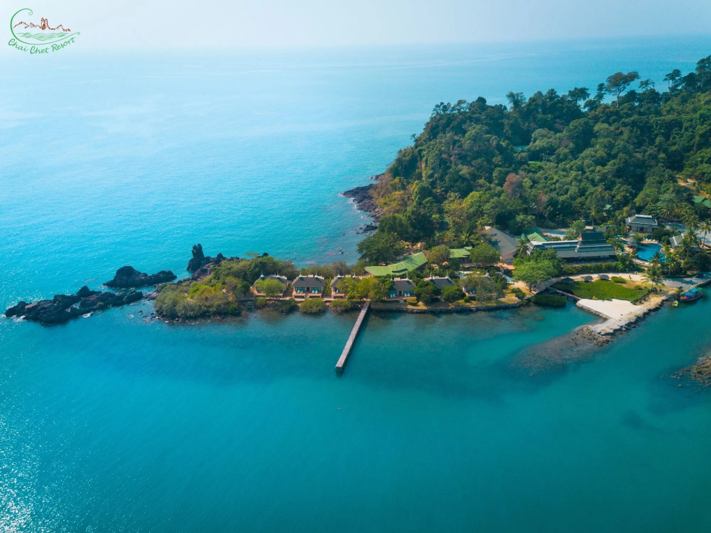 Beach & Waterfront