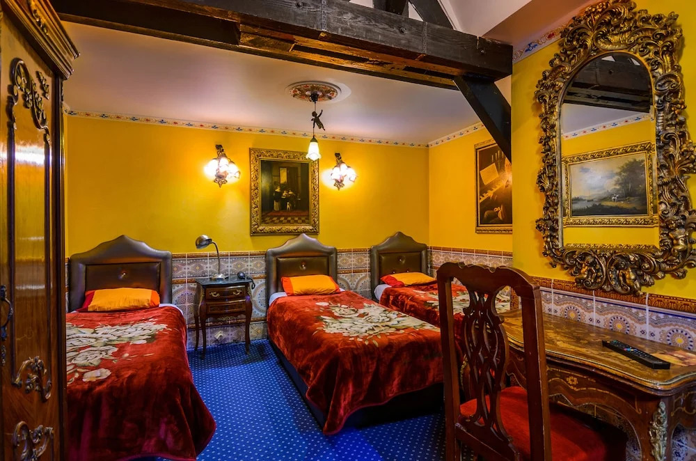 Трёхместный номер в Hotel Mozart