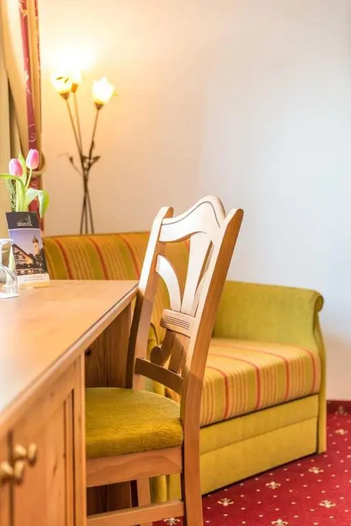 Metzgerei Gasthof Oberhauser - Hotel zur Post - Chambres