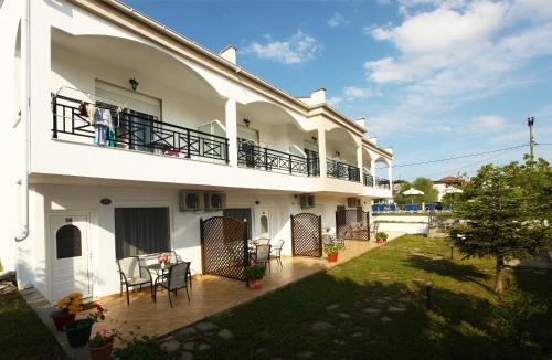 Antigone Hotel