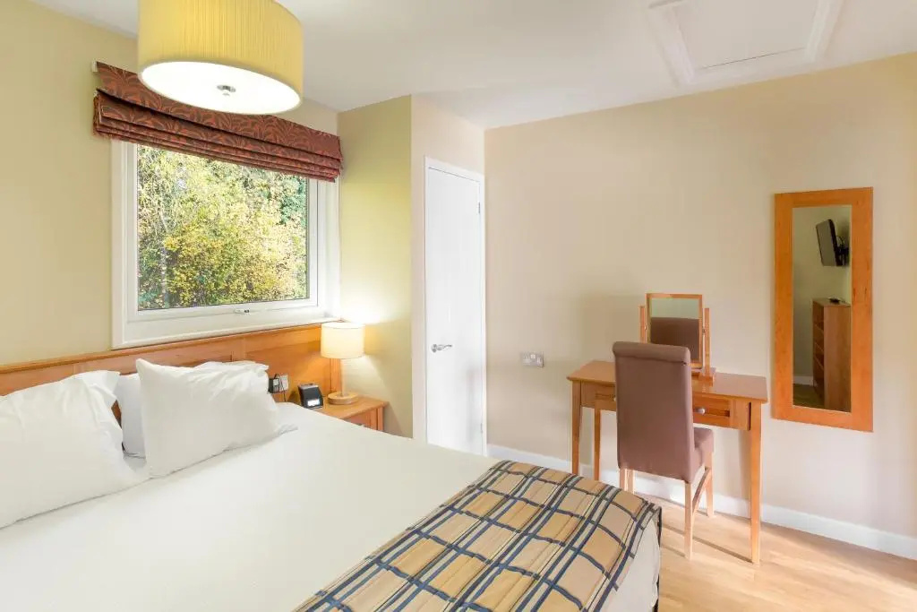 2 Bedrooms Lodge