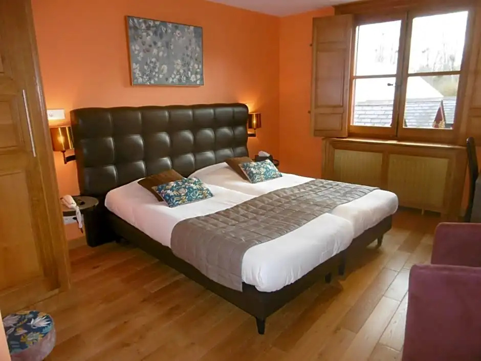 Comfort room