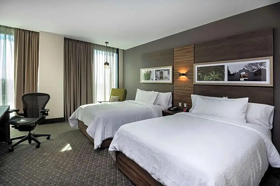 Standard Junior Suite