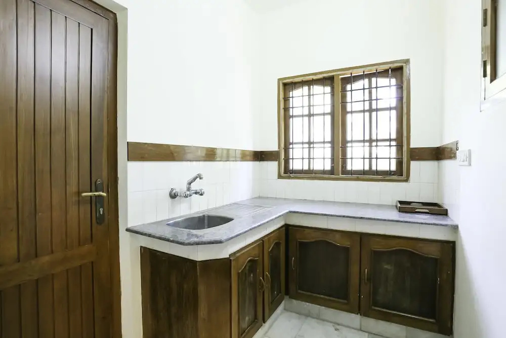 Standard Double room with garden view (full double bed)