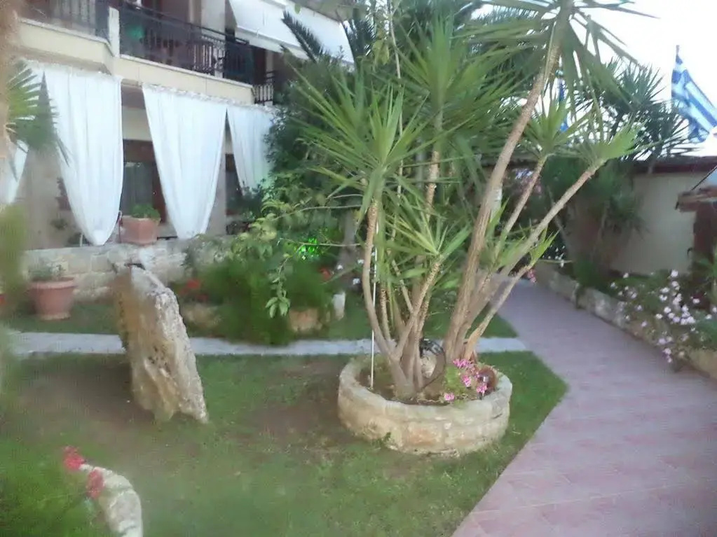 Hotel Giannis & Fotini 1 * Hotel Giannis & Fotini 1 *