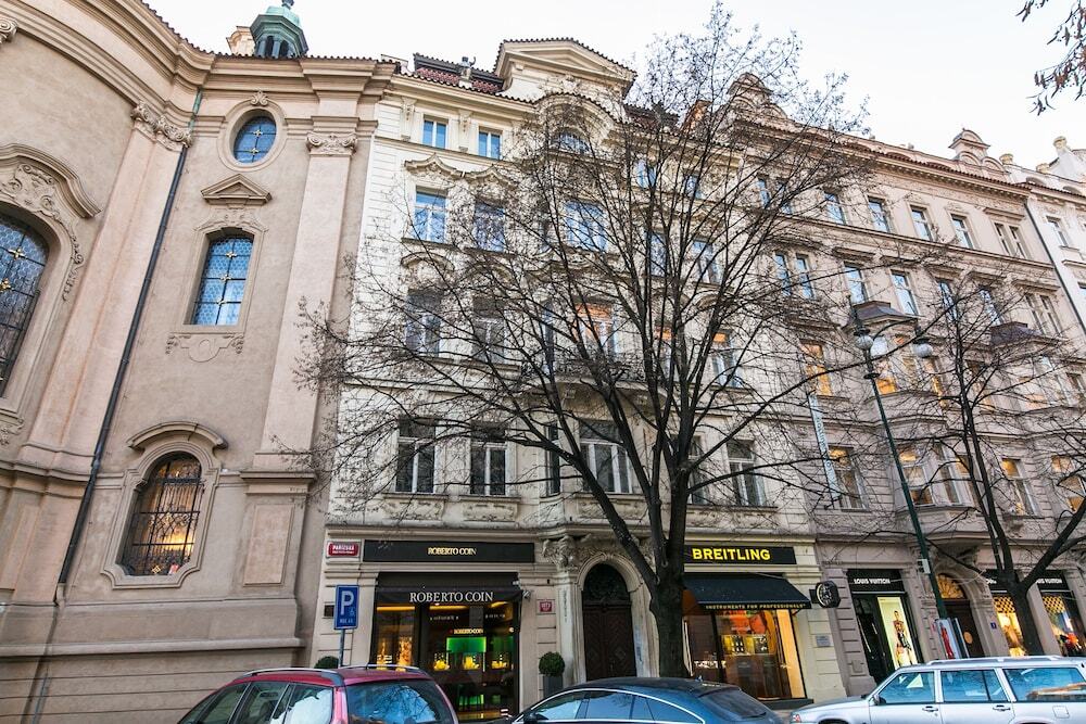 The Old Town Square & Parizska Apartments image