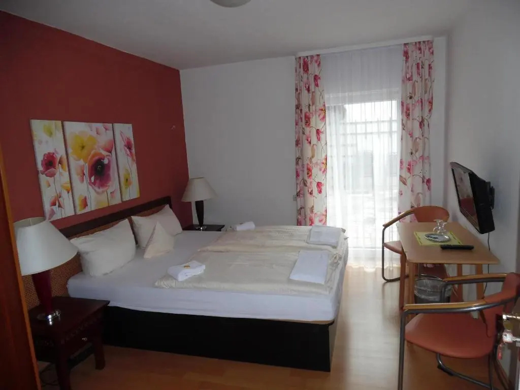 Hotel Edelweiß - Chambres