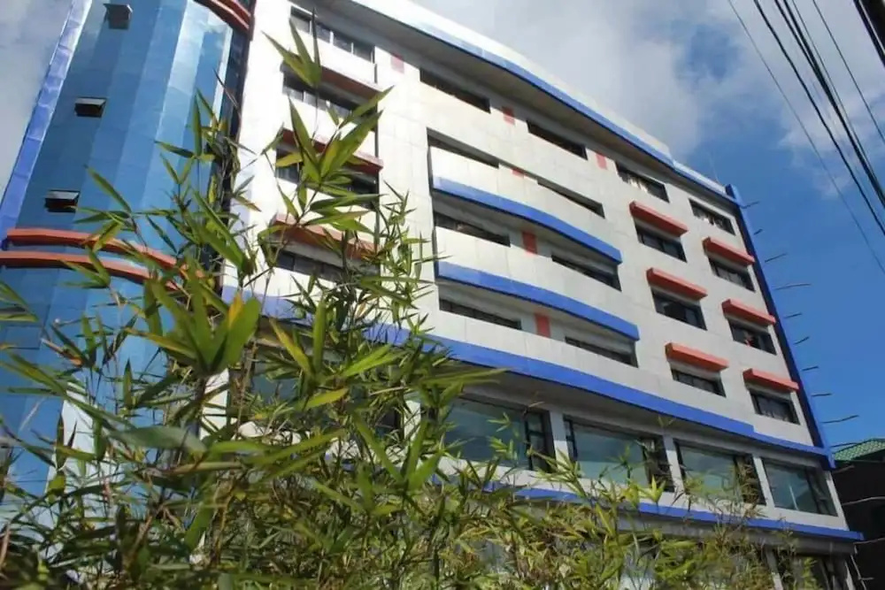 Romel Suites