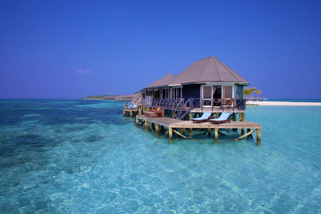 Kuredu Island