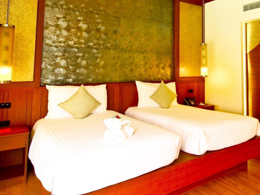 Beyond Resort Khaolak
