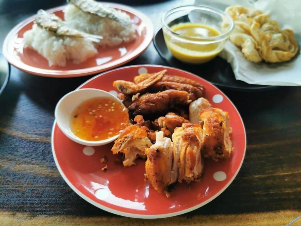 Food & Beverage