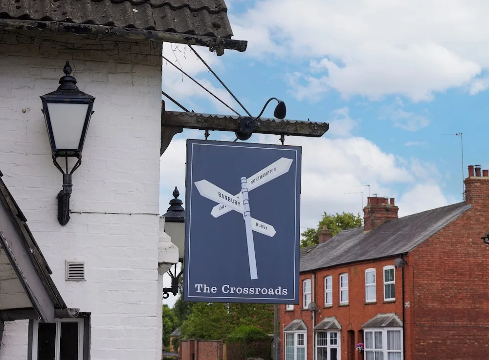 Cross Roads Hotel by Chef and Brewer Collection