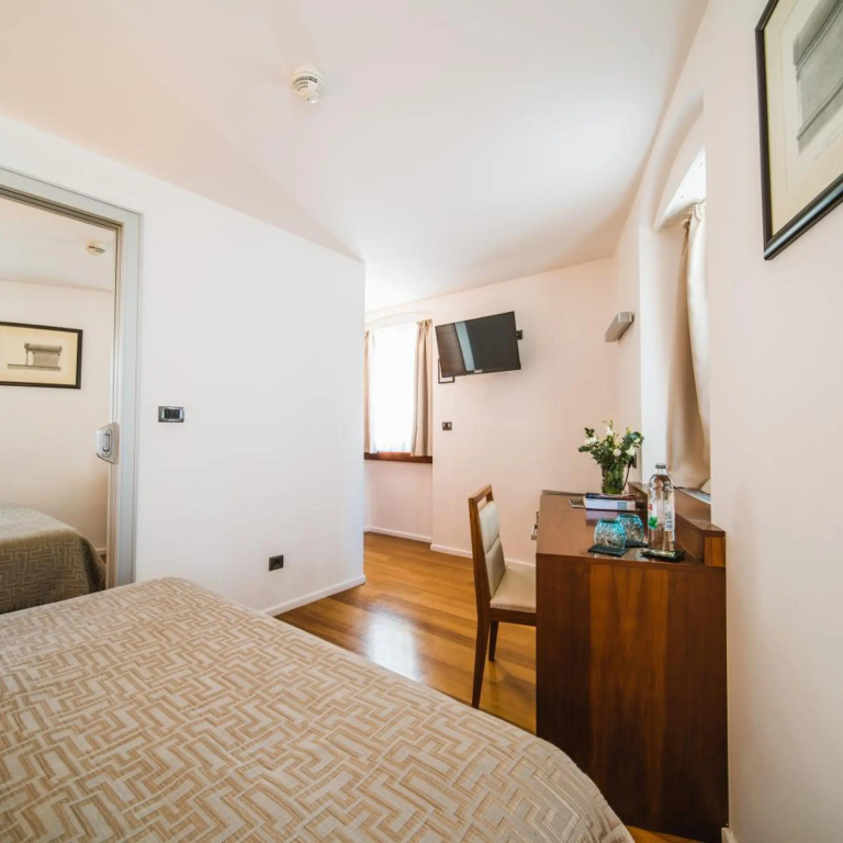 Hotel photo 37