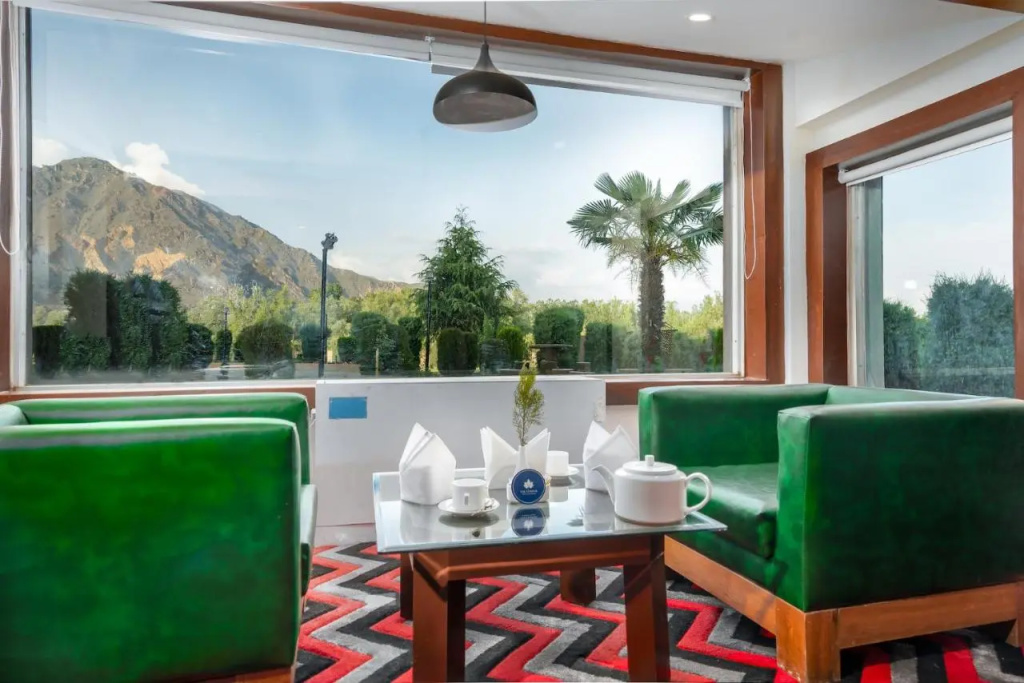 Hotel photo 11