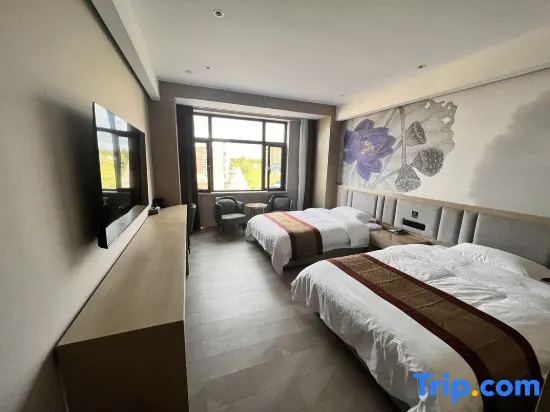 Standard Family room
