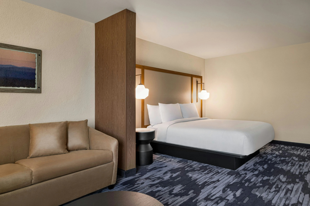 Fairfield by Marriott Inn & Suites Madison South — 3
