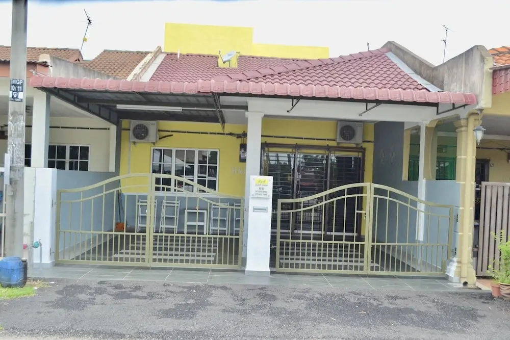 H & H Guesthouse 2