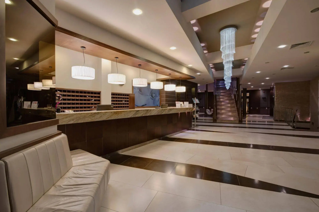 Hotel photo 2