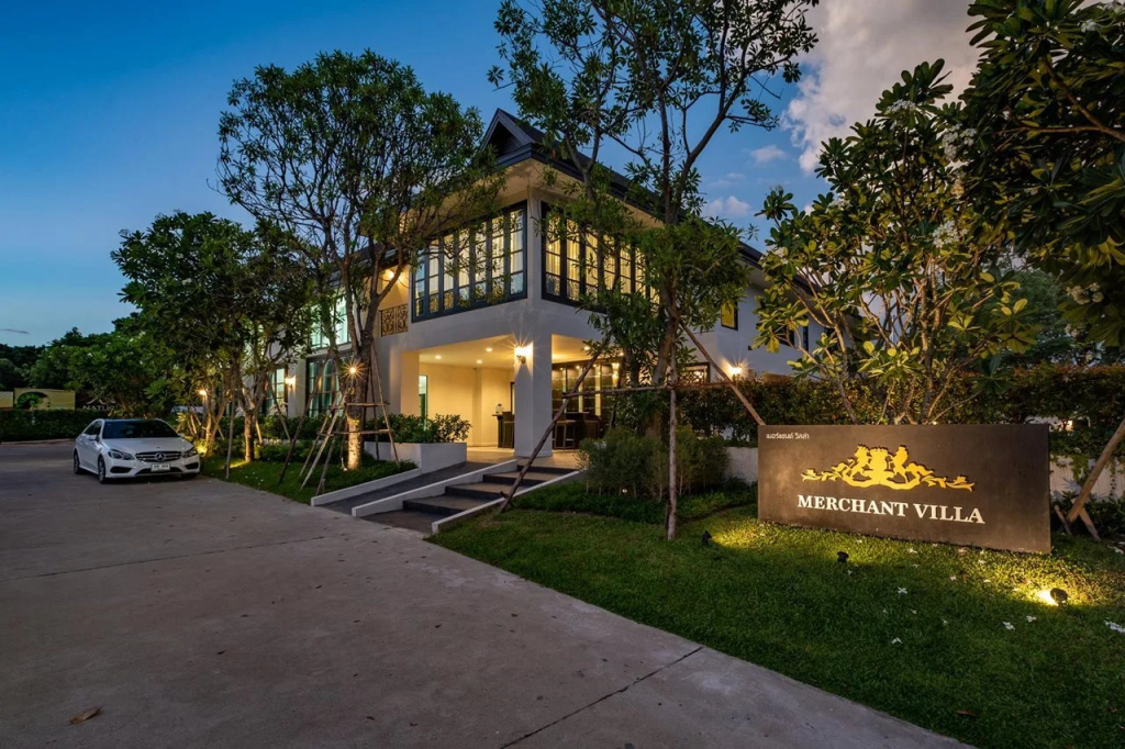 Merchant Villa