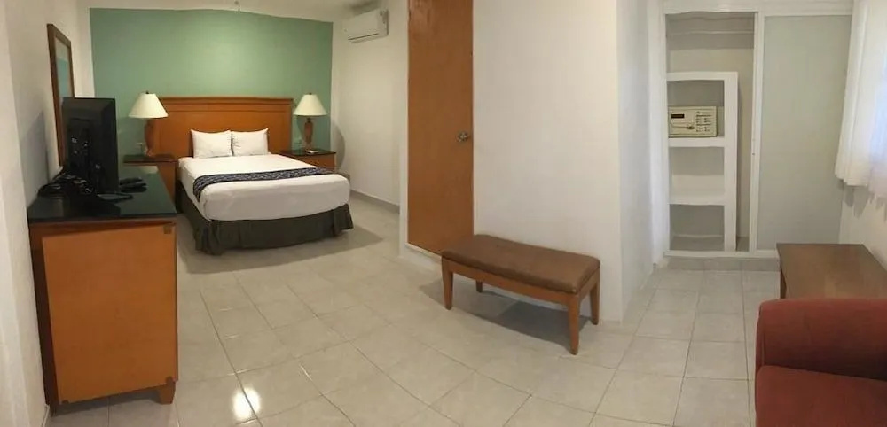 Hotel photo 8