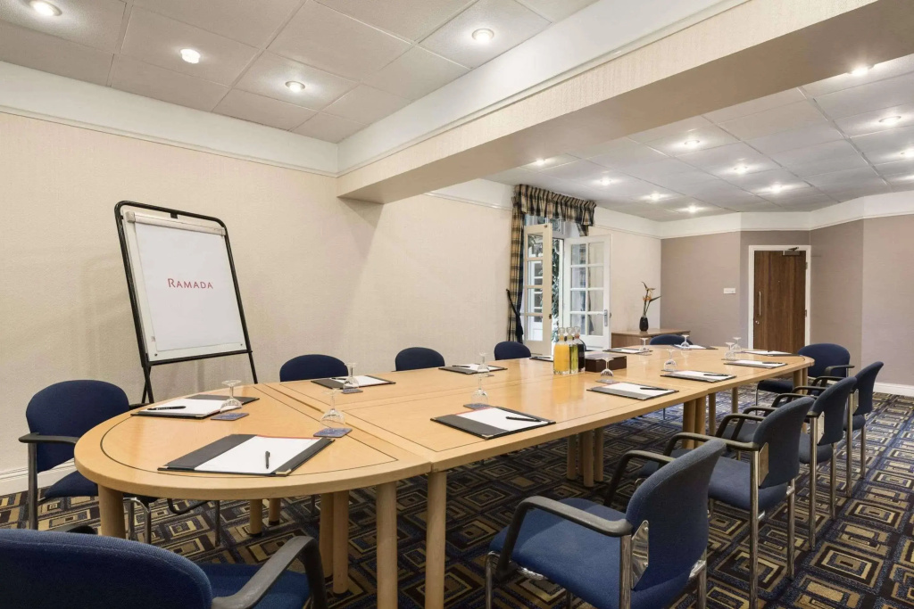 Ramada by Wyndham Loughborough Hotel - Général