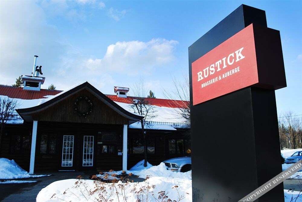 Comme Chez Soi Restaurant & Auberge