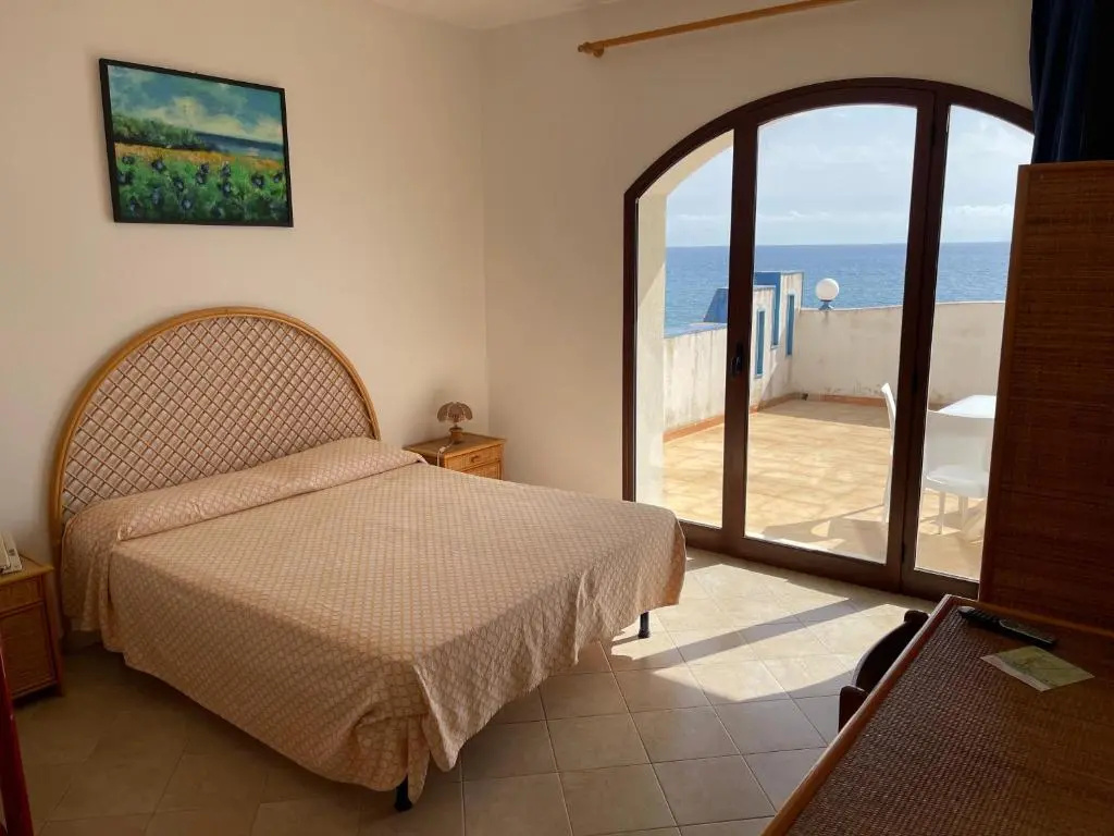Standard Family room with sea view