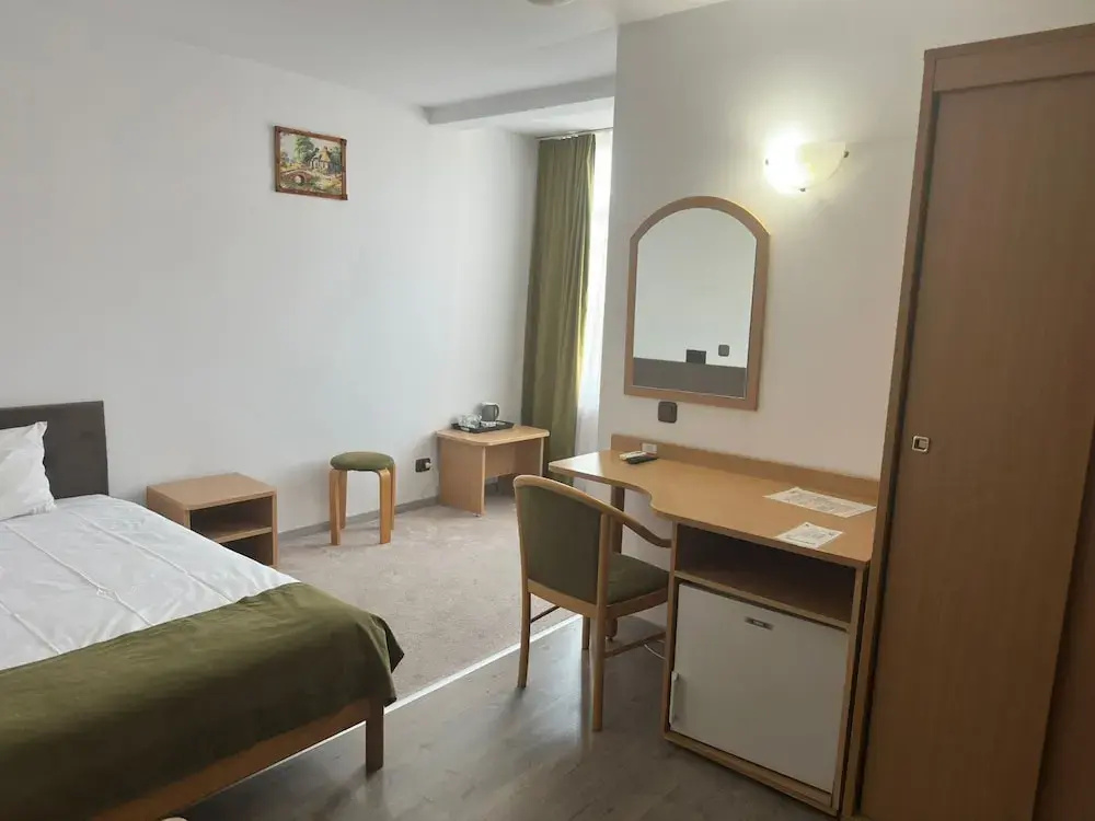 Hotel Apollo Central - Chambres