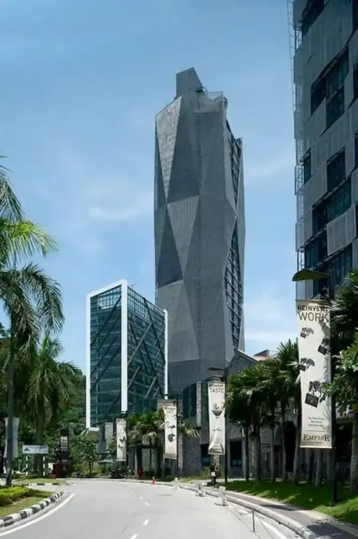 Empire Damansara by Arthomer