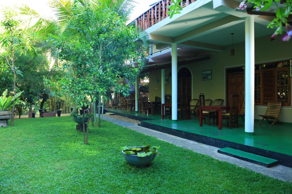 River Face Inn