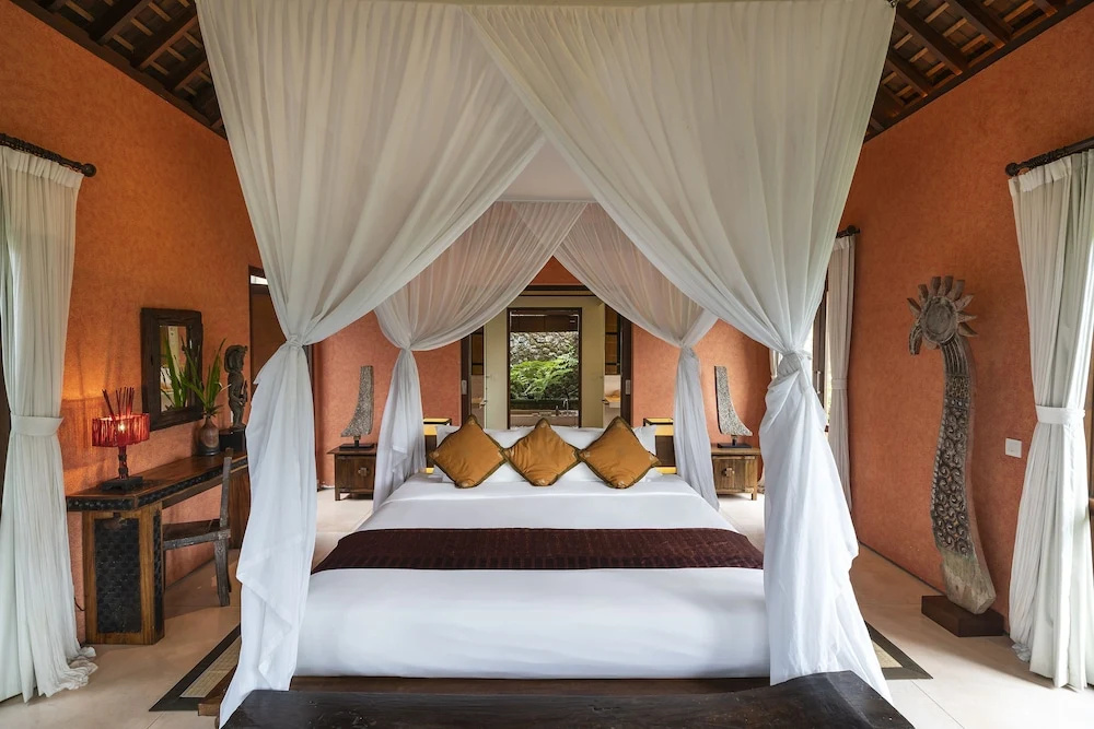 Grand Villa