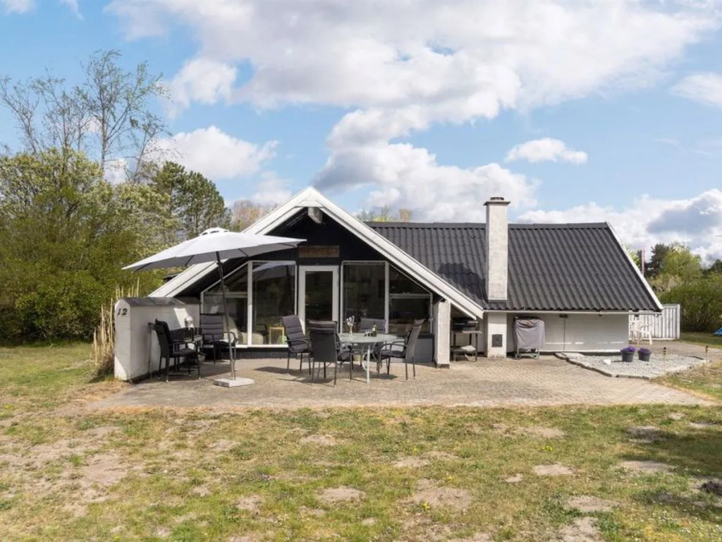 "Arnfin" - 160m from the sea in Lolland, Falster and Mon