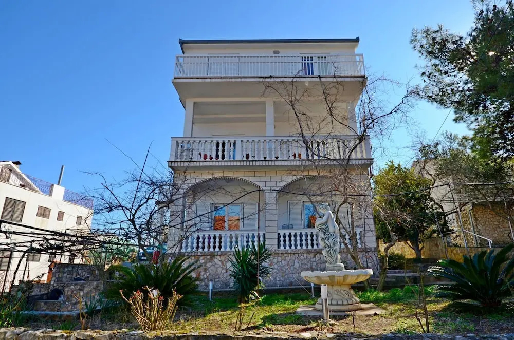 House Vlatko