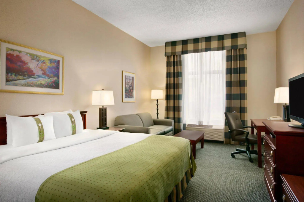 Aviator Hotel & Suites, Best Western Signature Collection - Général