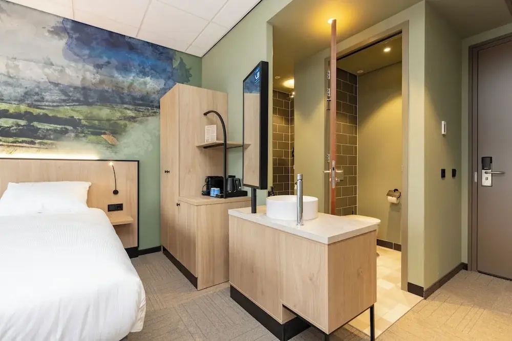 Comfort Double room (full double bed)