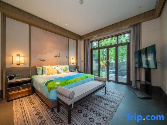 1 Bedroom Family Villa