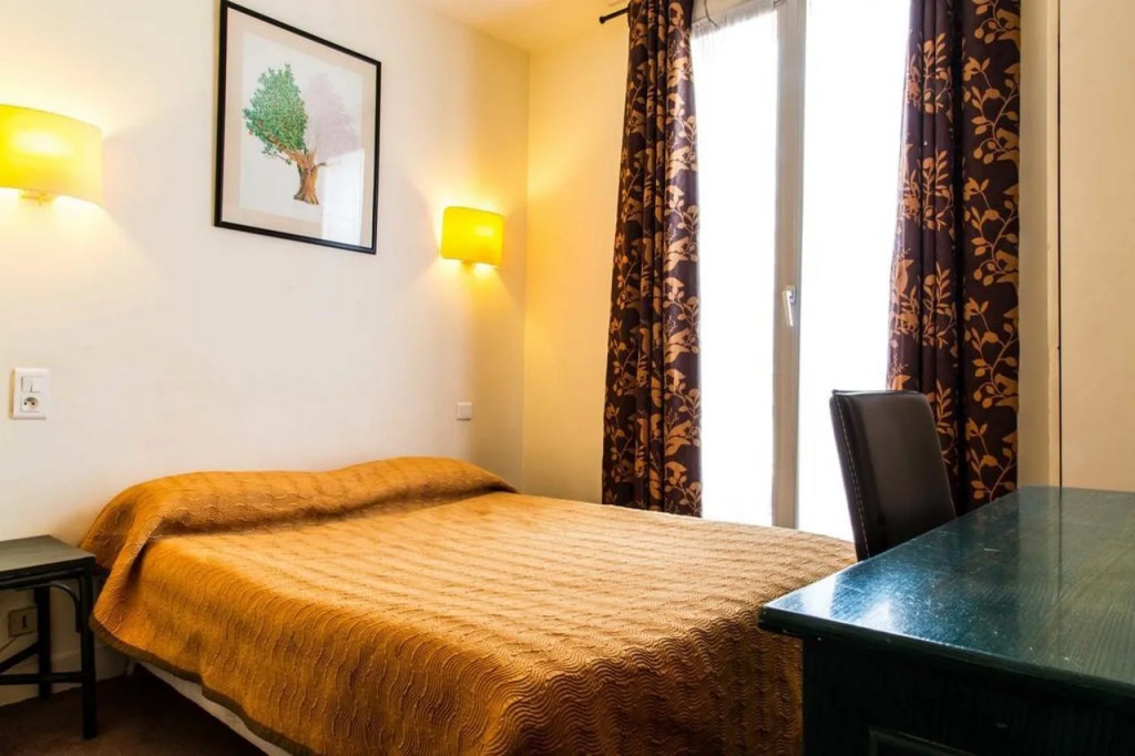 Hôtel Charing Cross — 3