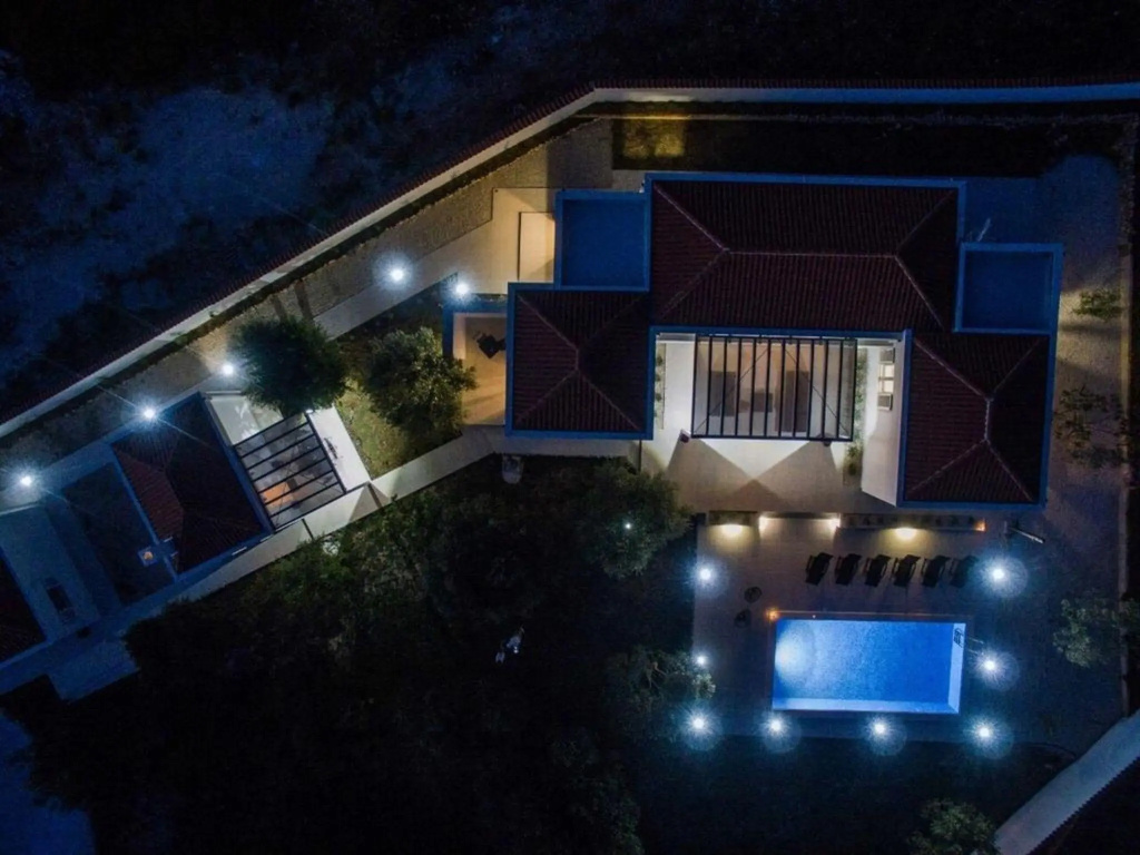 Villa in Debeljak With Pool Near the Sea