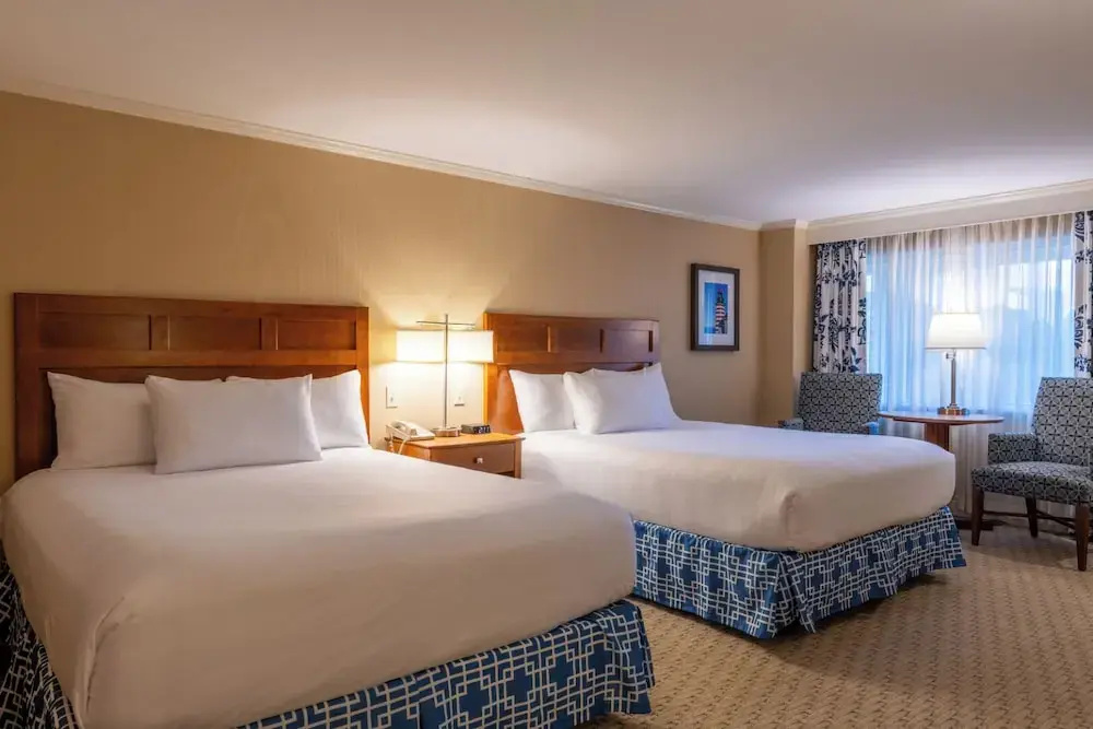 Deluxe Quadruple room