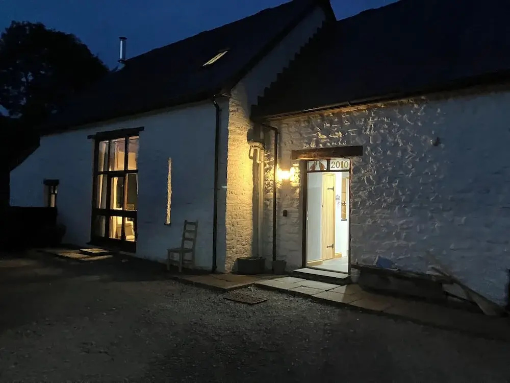 Maes Y Berllan Barn