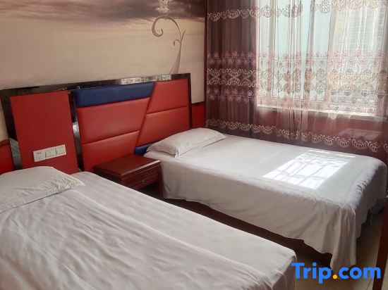 Economy Double room (full double bed)