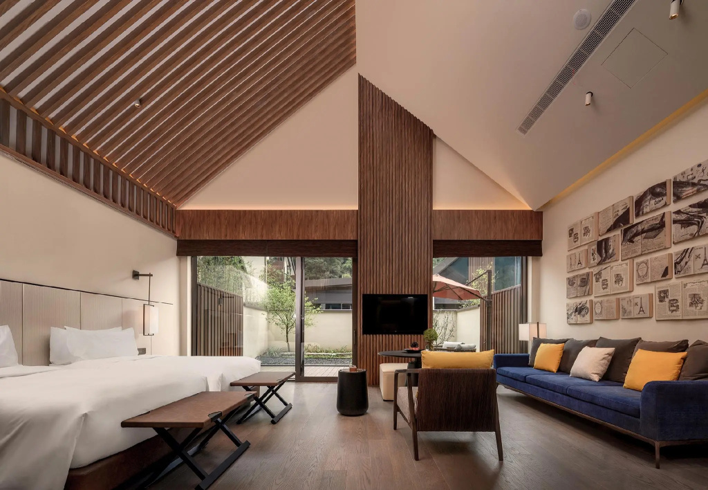 Standard room with garden view