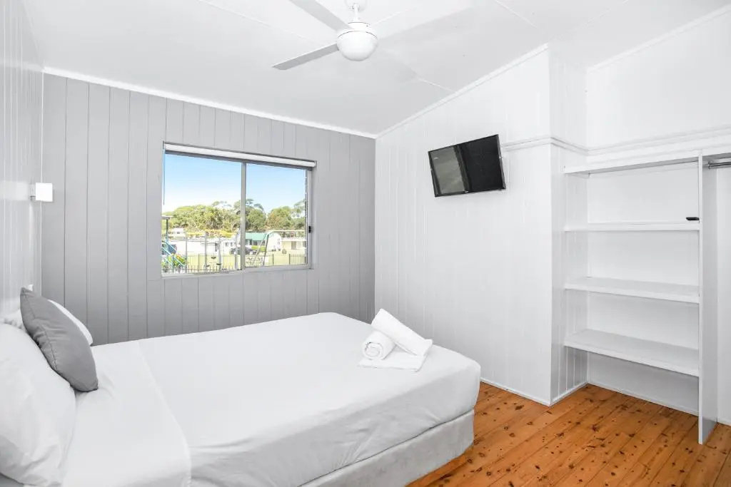 Lakeside Cabins & Holiday Village - Chambres